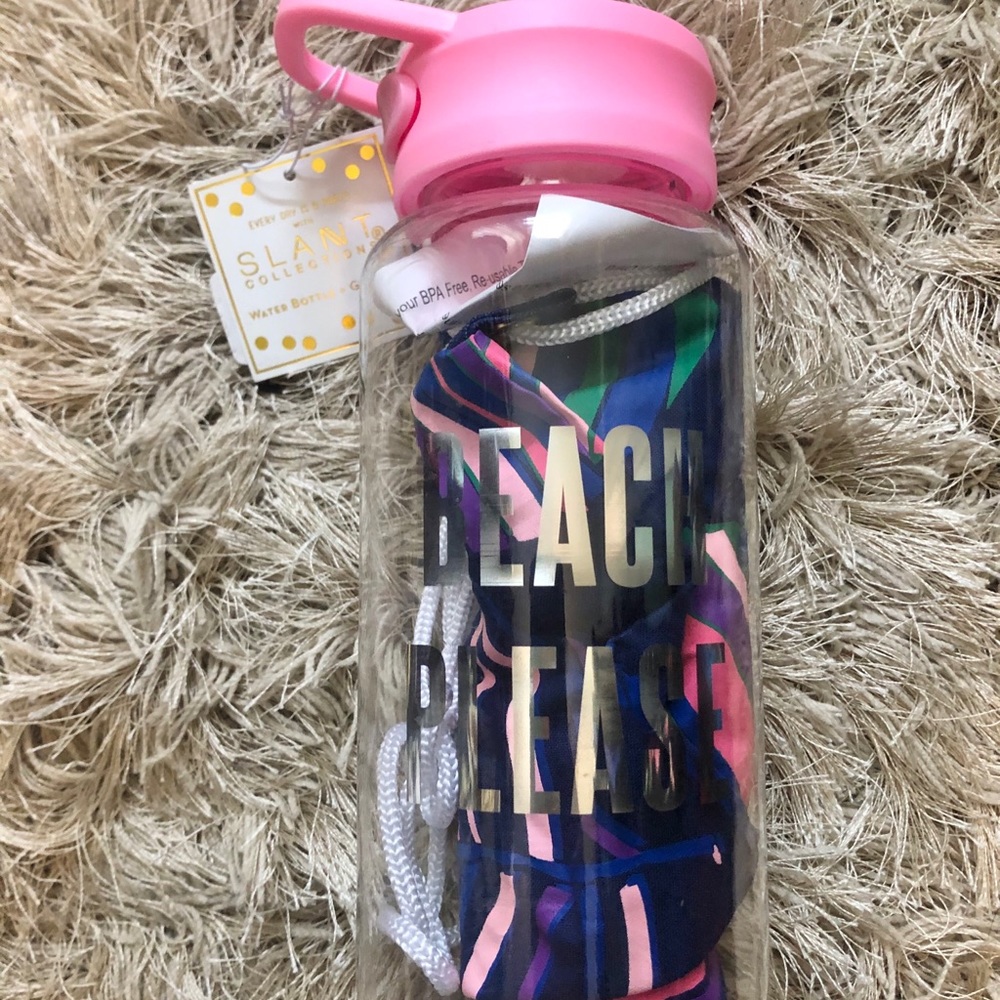 NWT Water bottle & bag set
